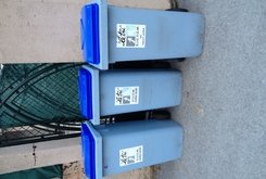 Poubelles jaunes